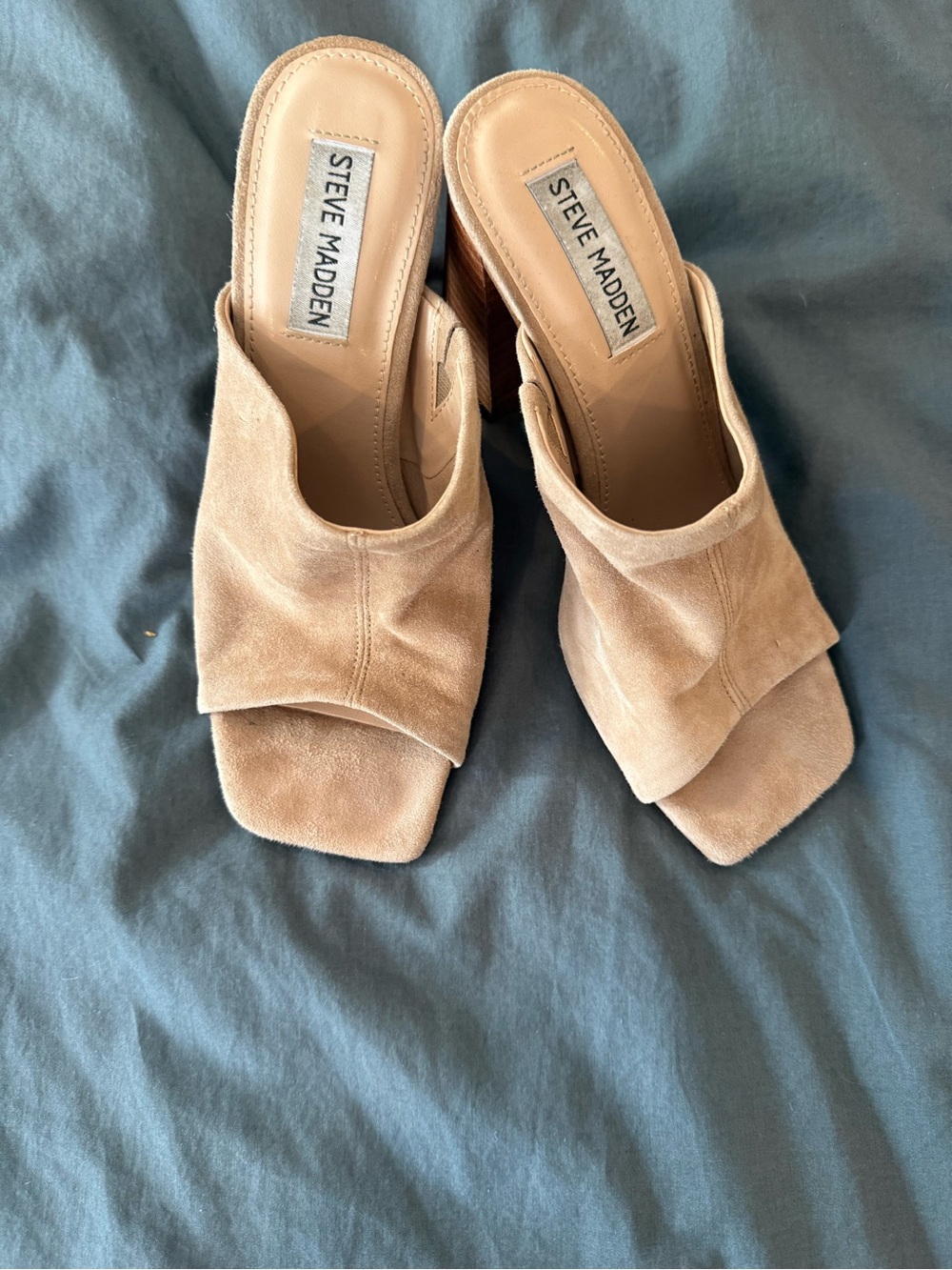 Steve Madden Nude/Tan Suede Open-Toe Block Heel Mules